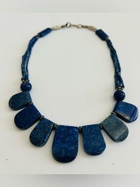 Beautiful Blue Lapis Lazuli Natural Stone Teardrop Statement Necklace